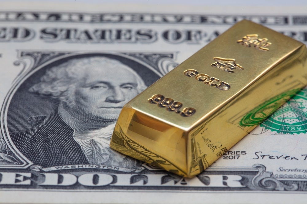 Middle East War Lifts Gold