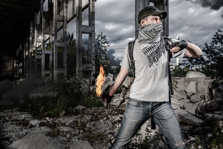 LA Riots Erupt Again