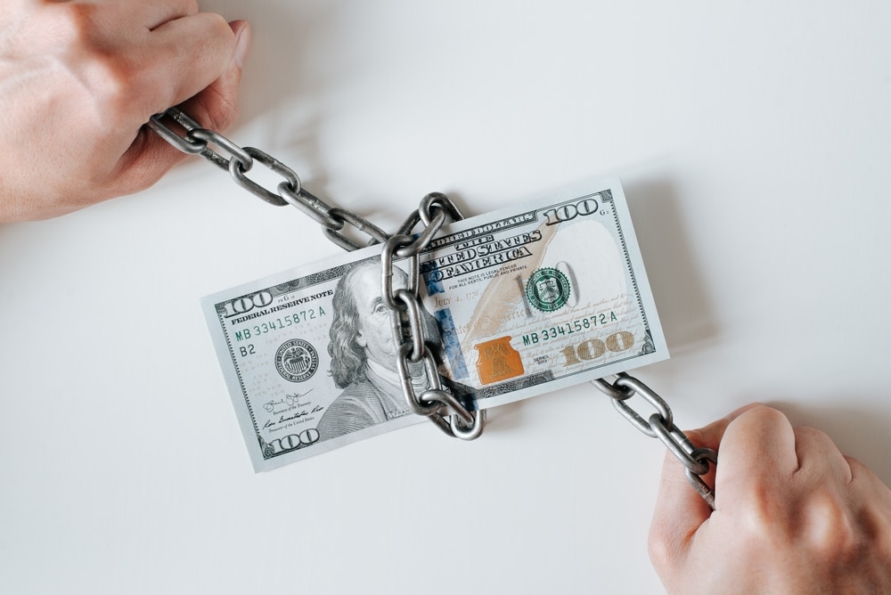 debt refinancing crisis America