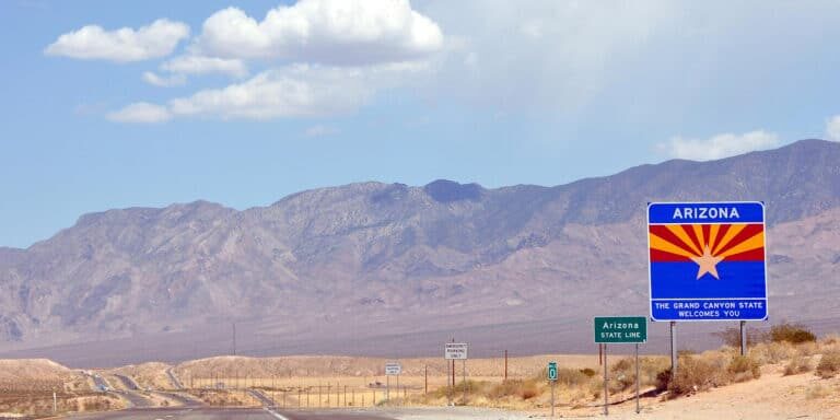 arizona-state-line