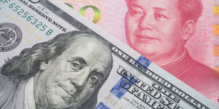 China dumps US dollar