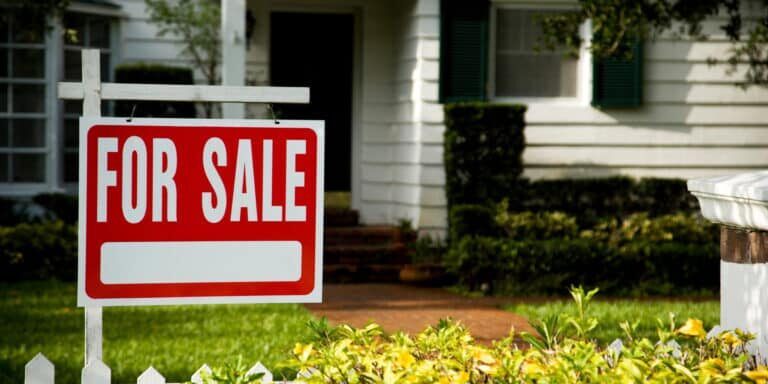 home prices decline