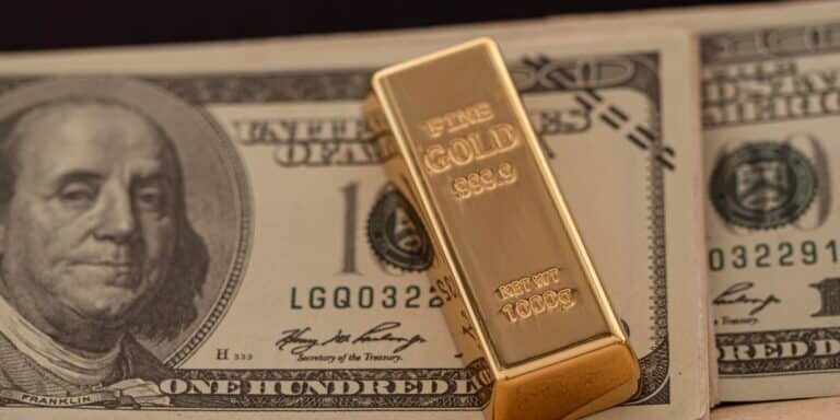 Gold Gains Momentum