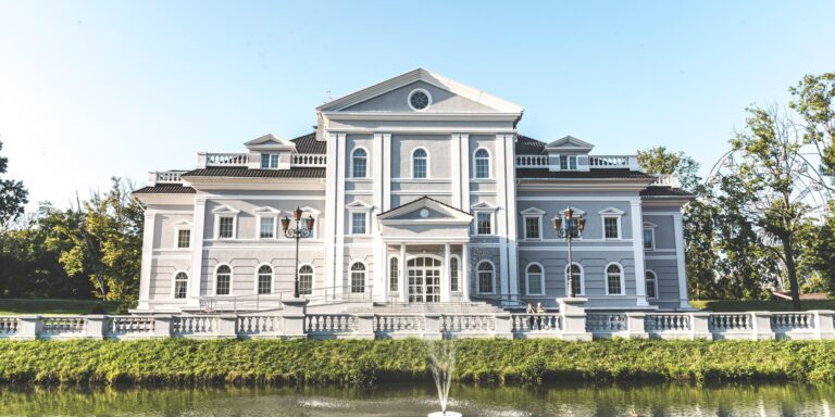 billionaire income tax