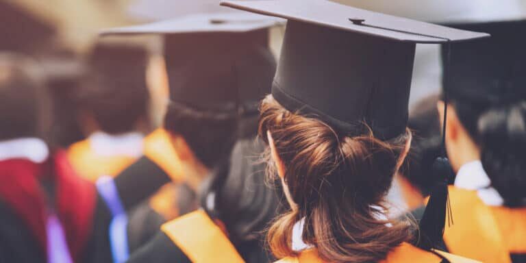 Close,Up,Hat,Young,Women,Backside,Group,Crowd,Of,New