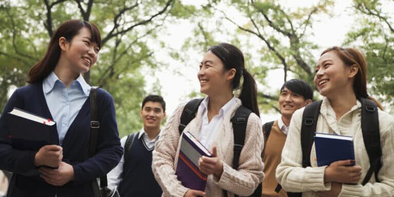 Group,Of,University,Students,On,Campus Chinese Students Trump Policy