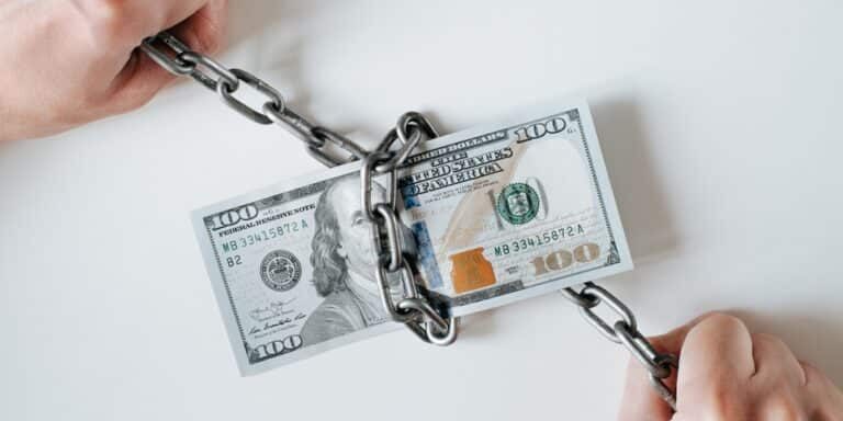 debt refinancing crisis America