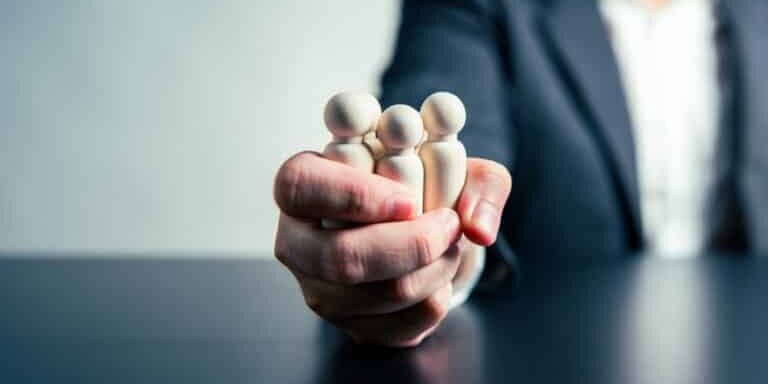 Ceo,Influence,Business,Agreements,And,Employee,Dismissals,Workforce,Labor,Businessman
