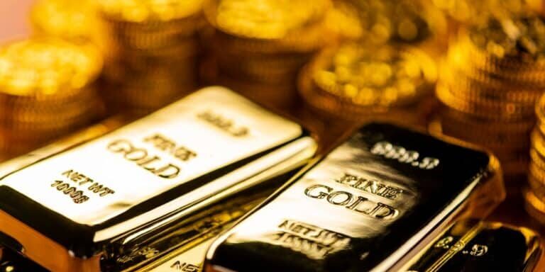 Image,Of,Gold,Bullion,And,Gold,Coins