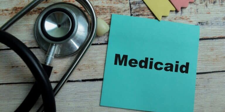 Concept,Of,Medicaid,Write,On,Sticky,Notes,With,Stethoscope,Isolated Musk Uncovers Trillion-Dollar Fraud