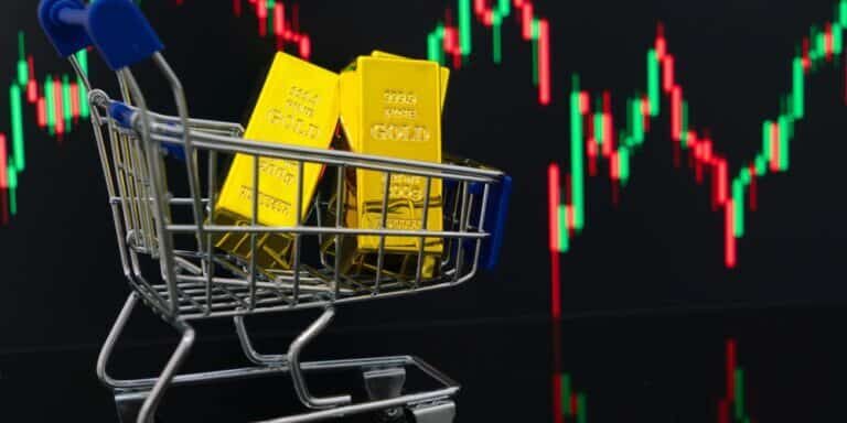 Concept,For,Investing,On,Gold,As,Safe,Haven;,Gold,Bar