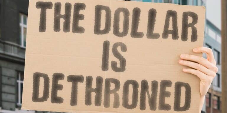 Banner,Displaying,'the,Dollar,Is,Dethroned,',Symbolizing,Shifting,Global,Financial