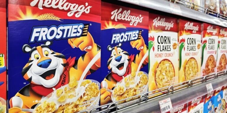 Bangkok,,Thailand,-,May,05,,2025:,Kelloggs,Frosties,On,Shelf.