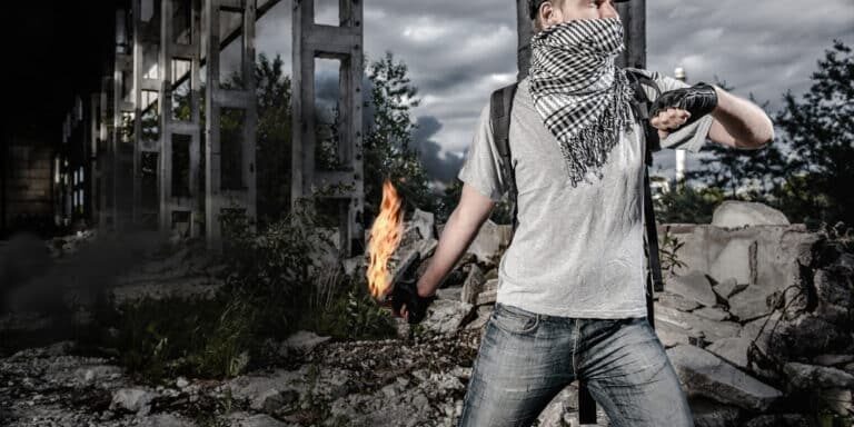 LA Riots Erupt Again