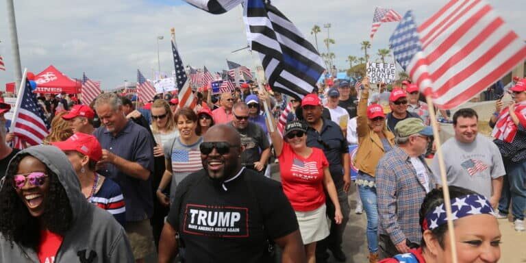 Huntington,Beach,,Ca,-,March,25,2017:,Make,America,Great
